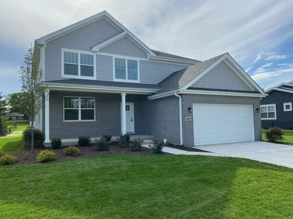 New construction home in Mokena, IL by Silverline Builders