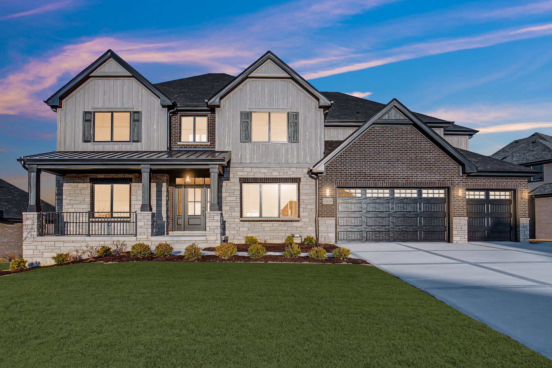 A Silverline Builders home in Frankfort, IL at twilight