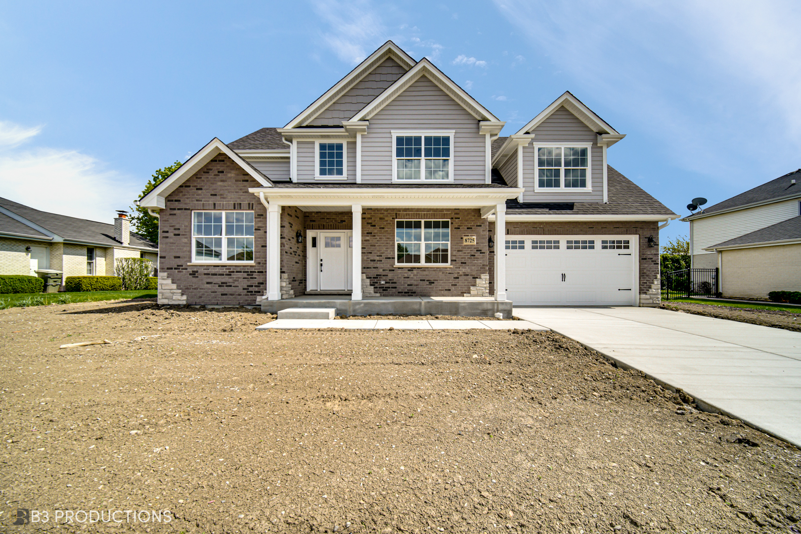 New construction home in Tinley Park, IL by Silverline Builders